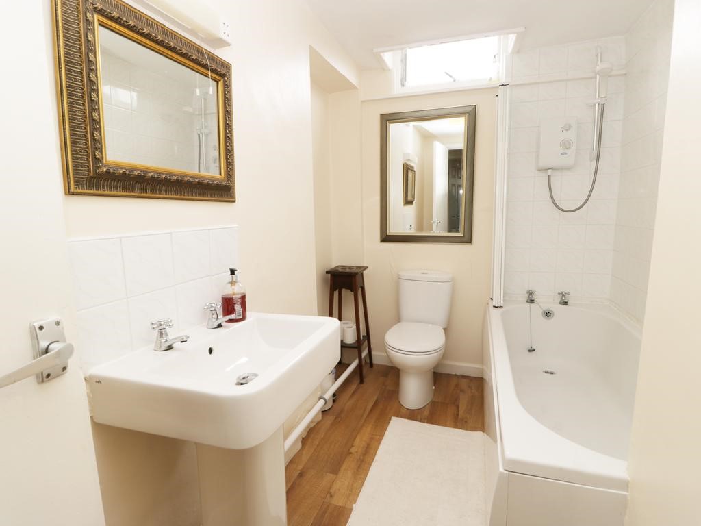 St Hildas Terrace, Whitby Hope & Braim Estate Agents